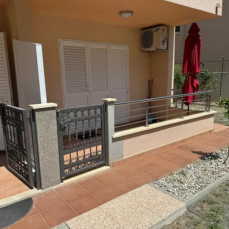 Apartment Katini Dvori *