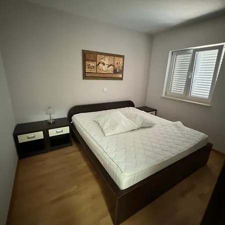 Katini Dvori Apartament Makarska