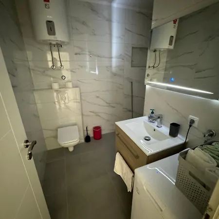Katini Dvori Apartamento